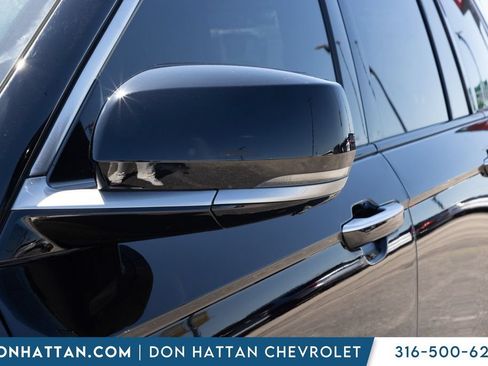 Used 2022 Jeep Grand Cherokee Summit AWD/4WD image 32