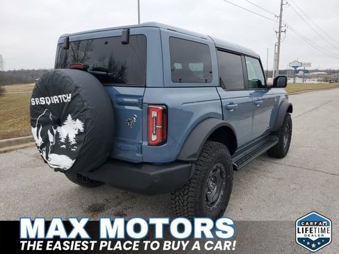 New 2025 Ford Bronco Outer Banks w/ Sasquatch Package AWD/4WD image 4