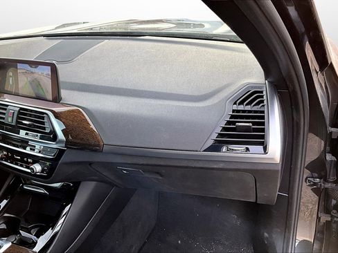 Used 2019 BMW X3 xDrive30i w/ Driving Assistance Package image 21