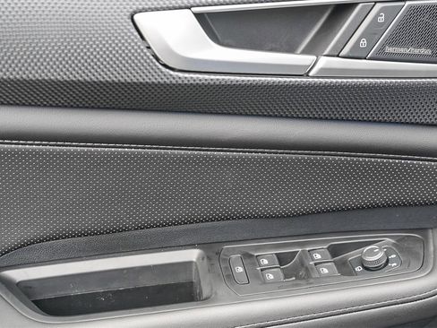 New 2025 Volkswagen Atlas Cross Sport SEL Premium R-Line image 24