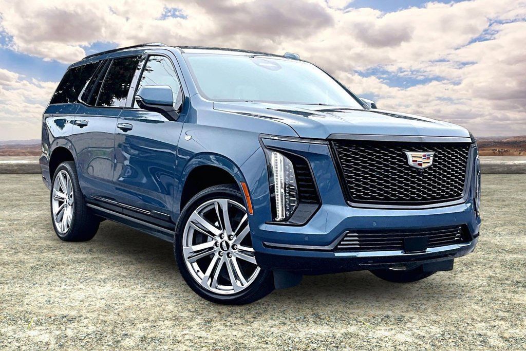 Certified 2025 Cadillac Escalade Sport Platinum AWD/4WD image 1