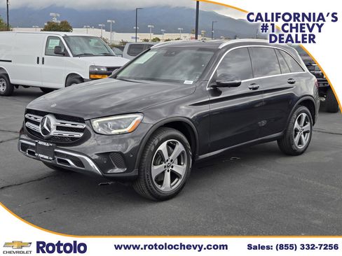 Used 2022 Mercedes-Benz GLC 300 image 3