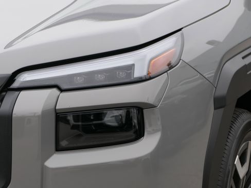 Certified 2026 Subaru Outback Touring XT AWD/4WD image 9
