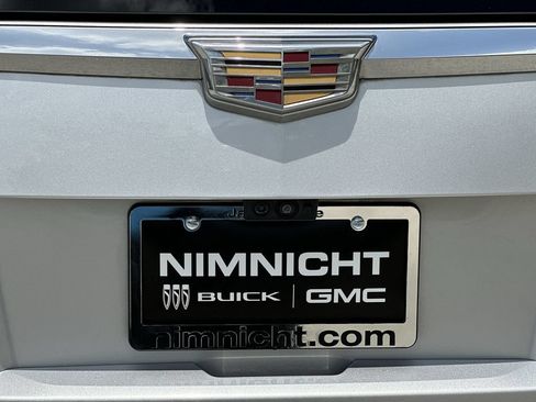 Used 2020 Cadillac Escalade Luxury RWD image 32