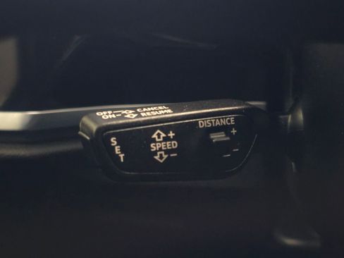 Used 2024 Audi Q3 2.0T Premium Plus image 41