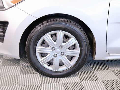 Used 2023 Kia Rio LX image 16