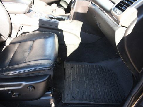 Used 2014 Jeep Grand Cherokee Limited w/ Trailer Tow Group IV image 26