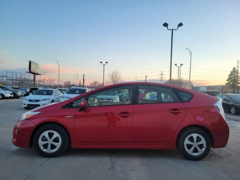 Used 2015 Toyota Prius Two image 4