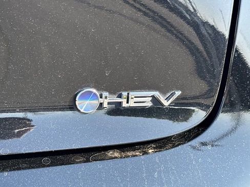 Used 2024 Toyota Prius LE image 34