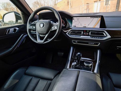 Used 2021 BMW X6 xDrive40i w/ Convenience Package image 43