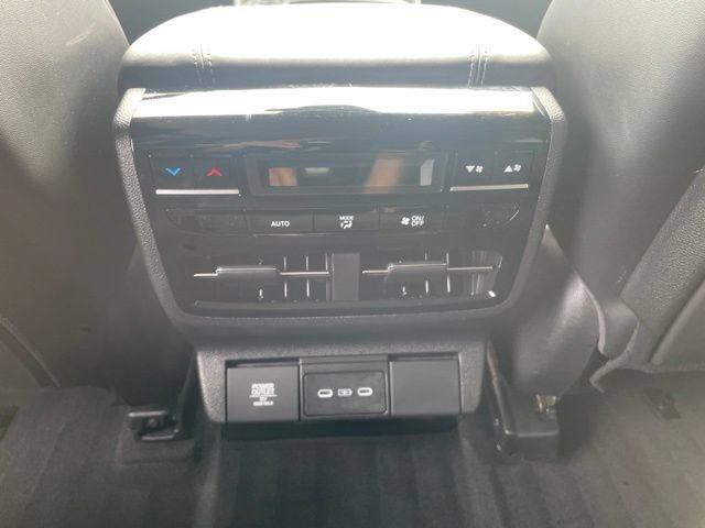 Used 2025 Acura MDX w/ Technology Package AWD/4WD image 33
