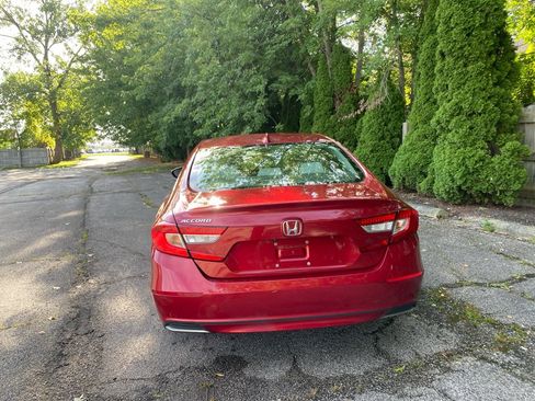 Used 2018 Honda Accord LX image 4