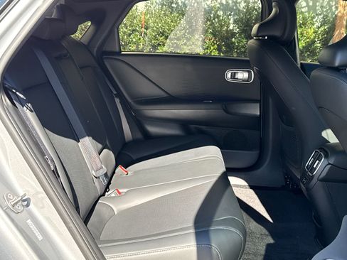 Used 2023 Hyundai Ioniq 6 SEL image 15