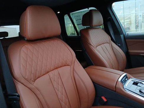 New 2026 BMW X5 sDrive40i image 19