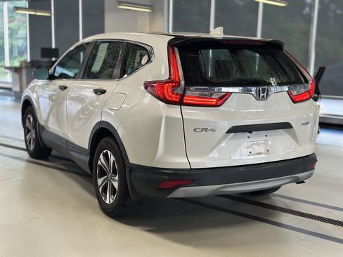 Used 2017 Honda CR-V LX image 8
