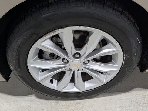 Used 2023 Chevrolet Malibu LT image 16