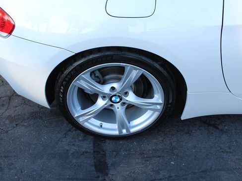 Used 2016 BMW Z4 sDrive28i image 15