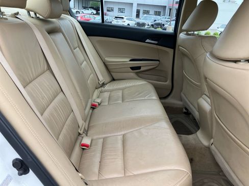 Used 2011 Honda Accord SE image 31