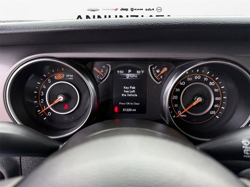 Used 2021 Jeep Wrangler Unlimited Sport image 21