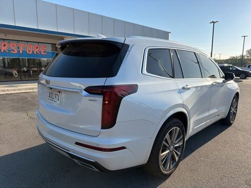 Used 2021 Cadillac XT6 Premium Luxury image 4