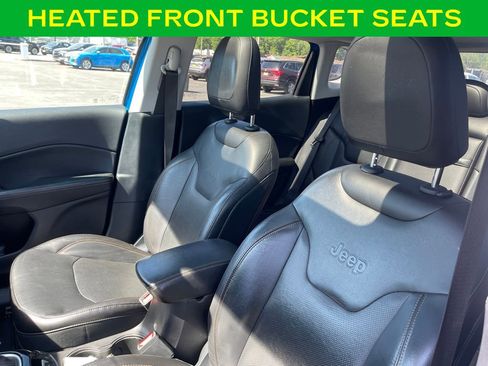 Used 2018 Jeep Compass Limited w/ Navigation Group AWD/4WD image 17