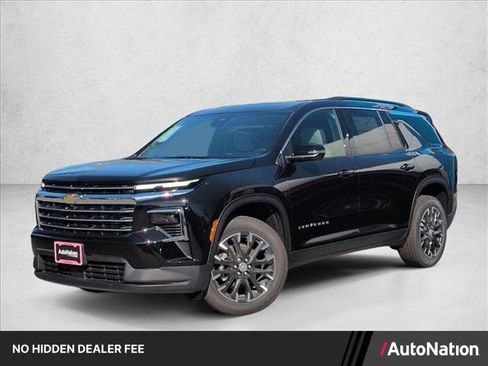 New 2026 Chevrolet Traverse LT w/ Sun and Wheel Package FWD image 1