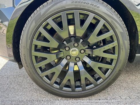 Used 2016 Land Rover Range Rover LWB SV Autobiography AWD/4WD image 9