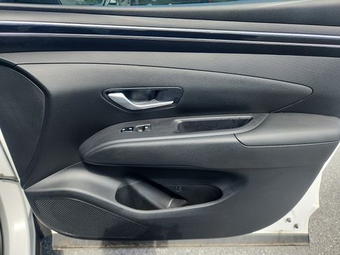 Used 2023 Hyundai Tucson SE AWD/4WD image 34