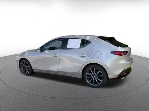 Used 2026 MAZDA MAZDA3 s FWD image 10