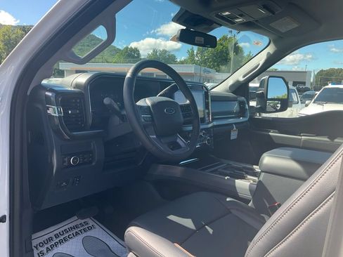 New 2026 Ford F350 Lariat AWD/4WD image 15