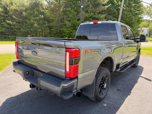 Used 2023 Ford F250 XLT w/ XLT Premium Package AWD/4WD image 5