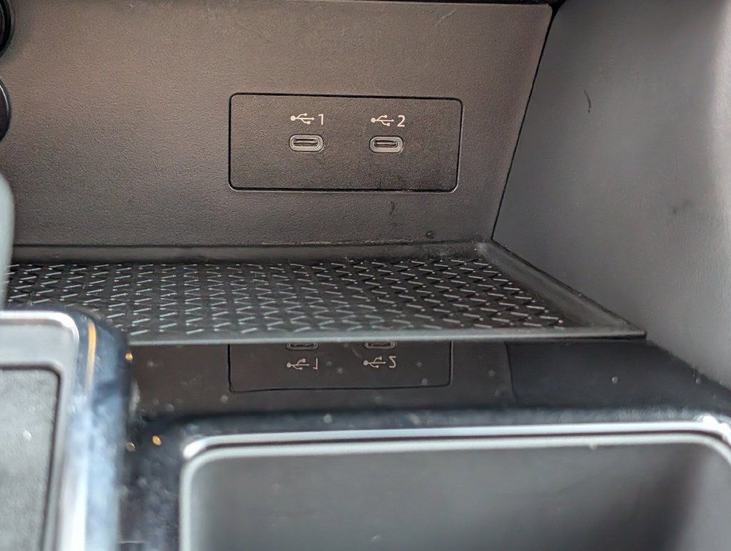 Used 2026 Nissan Pathfinder SV FWD image 17