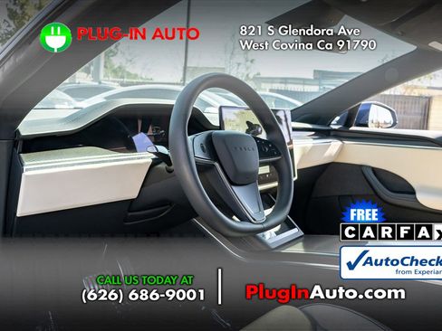 Used 2021 Tesla Model S Plaid image 6