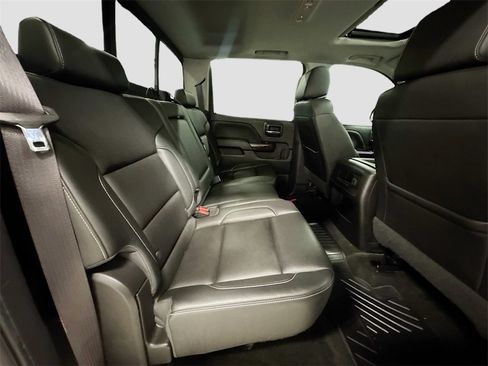 Used 2017 GMC Sierra 1500 SLT image 34