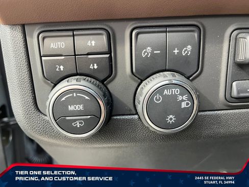 Certified 2024 Chevrolet Tahoe High Country AWD/4WD image 15