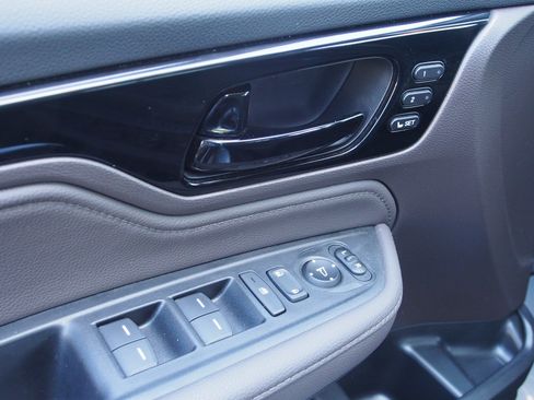 Used 2023 Honda Odyssey Touring image 24