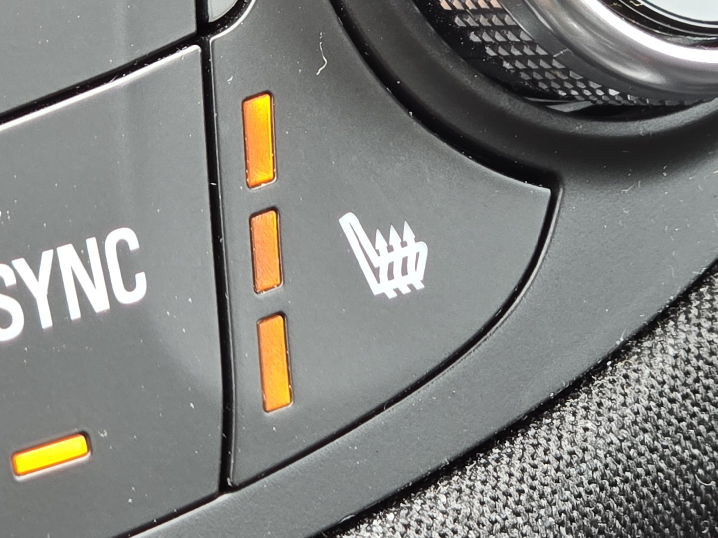 Used 2022 Chevrolet Malibu LT FWD image 9