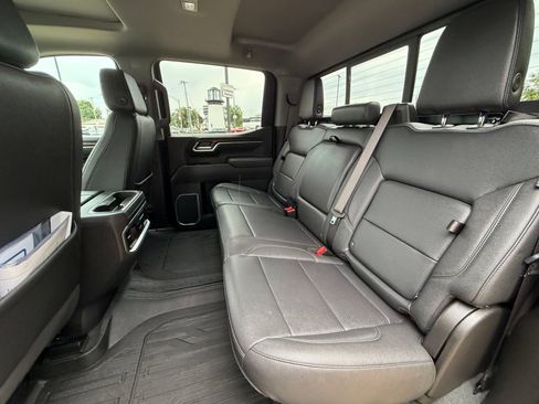 Used 2025 GMC Sierra 1500 SLT w/ SLT Premium Plus Package AWD/4WD image 25