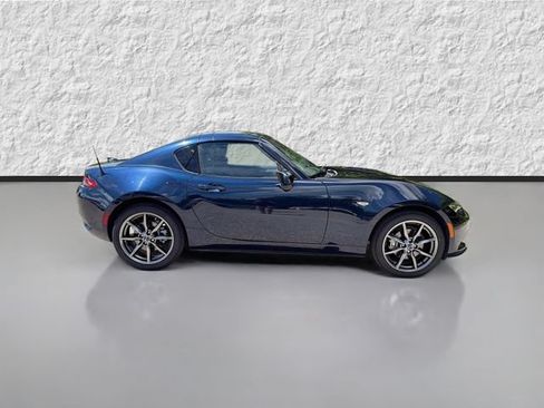 Used 2022 MAZDA MX-5 Miata RF Grand Touring RWD image 2