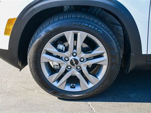 Certified 2023 Kia Seltos S image 11