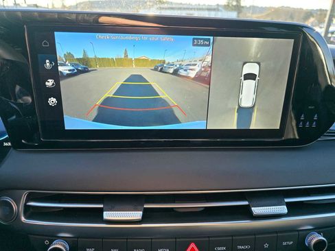 Used 2024 Hyundai Palisade Calligraphy image 35