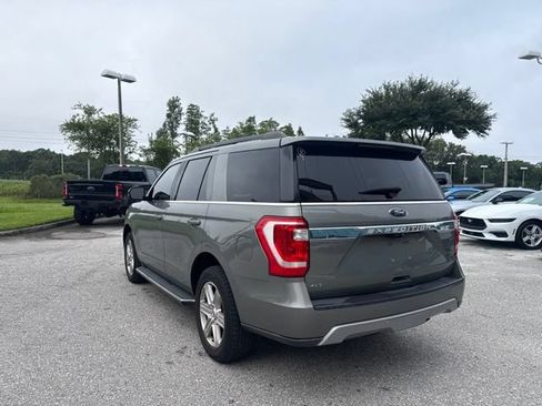 Used 2019 Ford Expedition XLT w/ Equipment Group 202A RWD image 4