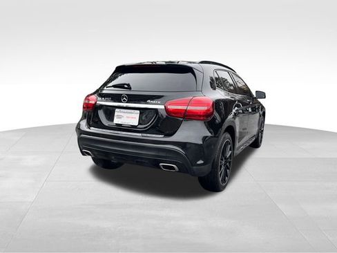 Used 2018 Mercedes-Benz GLA 250 4MATIC image 5