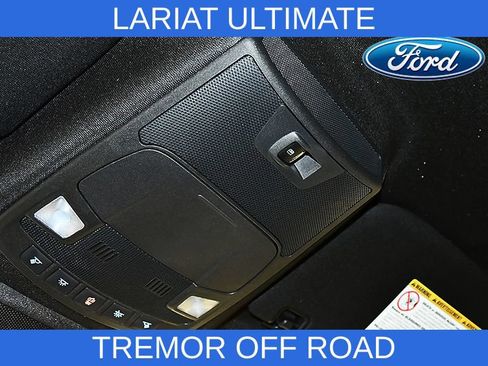 Used 2022 Ford F250 Lariat w/ Tremor Off-Road Package AWD/4WD image 27