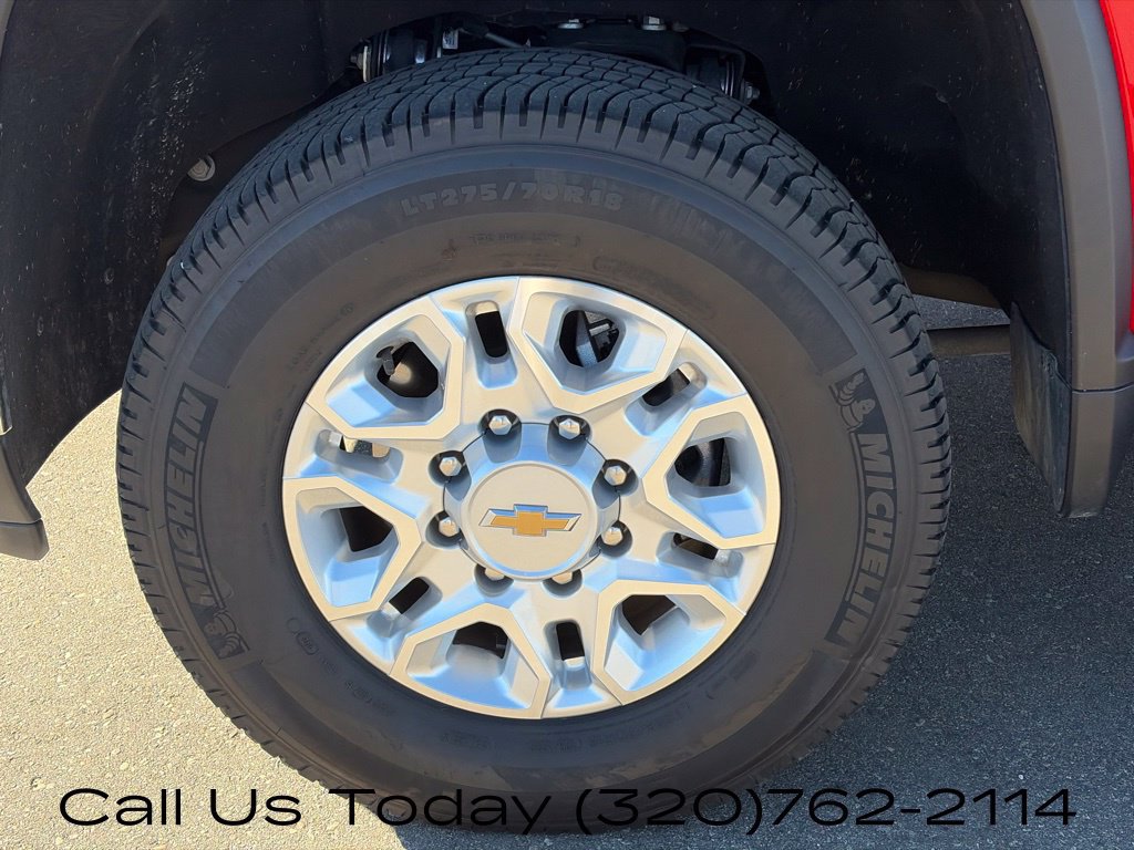 Used 2025 Chevrolet Silverado 2500 LT AWD/4WD image 11