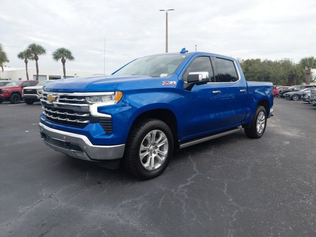 Used 2022 Chevrolet Silverado 1500 LTZ w/ LTZ Convenience Package II AWD/4WD image 8