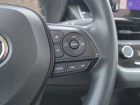 Used 2023 Toyota Corolla LE w/ LE Convenience Package FWD image 12