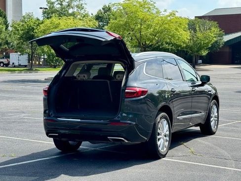 Used 2020 Buick Enclave Essence FWD image 17