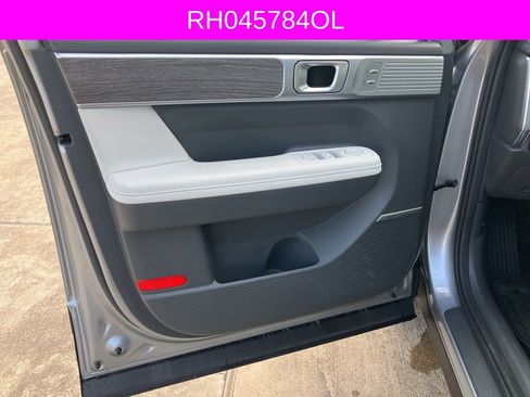 Used 2024 Hyundai Santa Fe Limited image 26