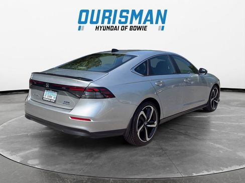 Used 2024 Honda Accord Sport image 6